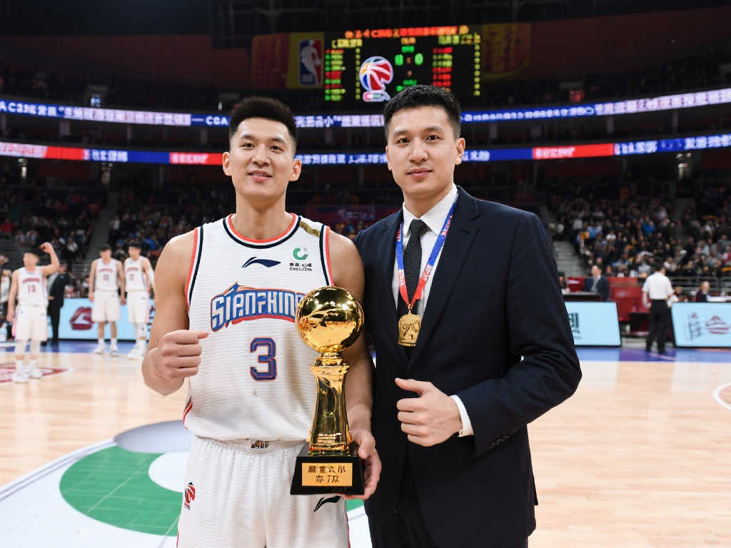 以便为詹姆 以便为詹姆