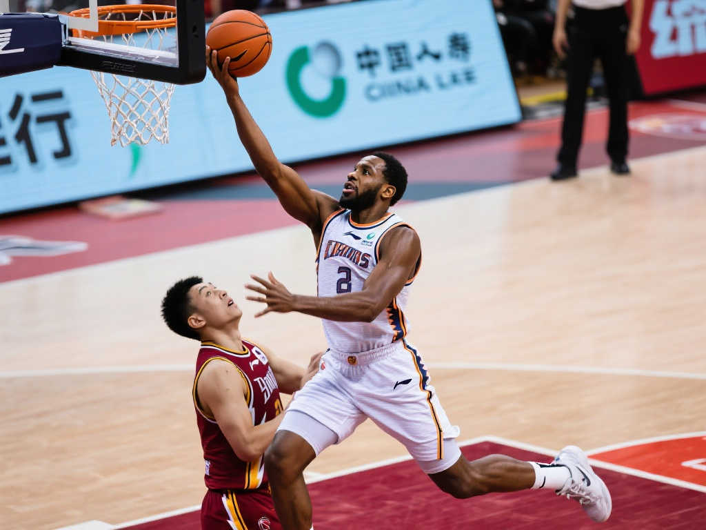 与他坚持不 与他坚持不